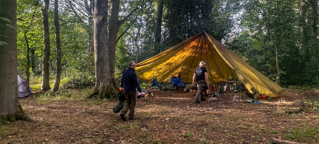 Woodland bow making&nbsp;adventures